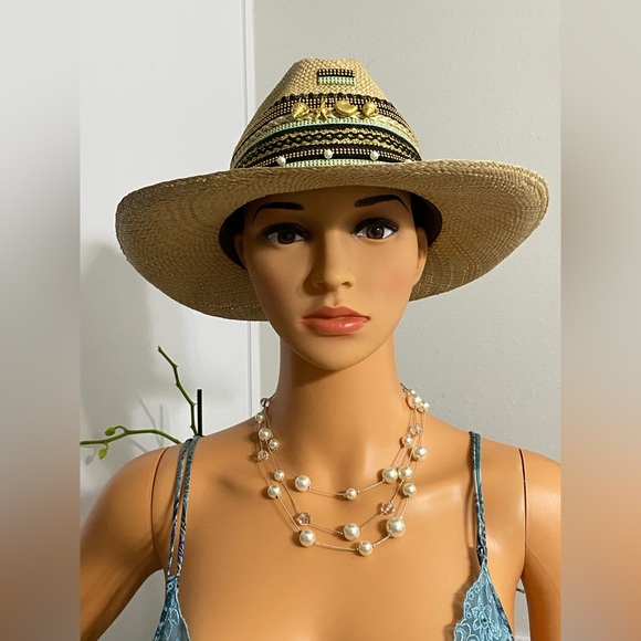 Elegant Multi-Strand Pearl & Crystal Necklace - White - Picture 11 of 14